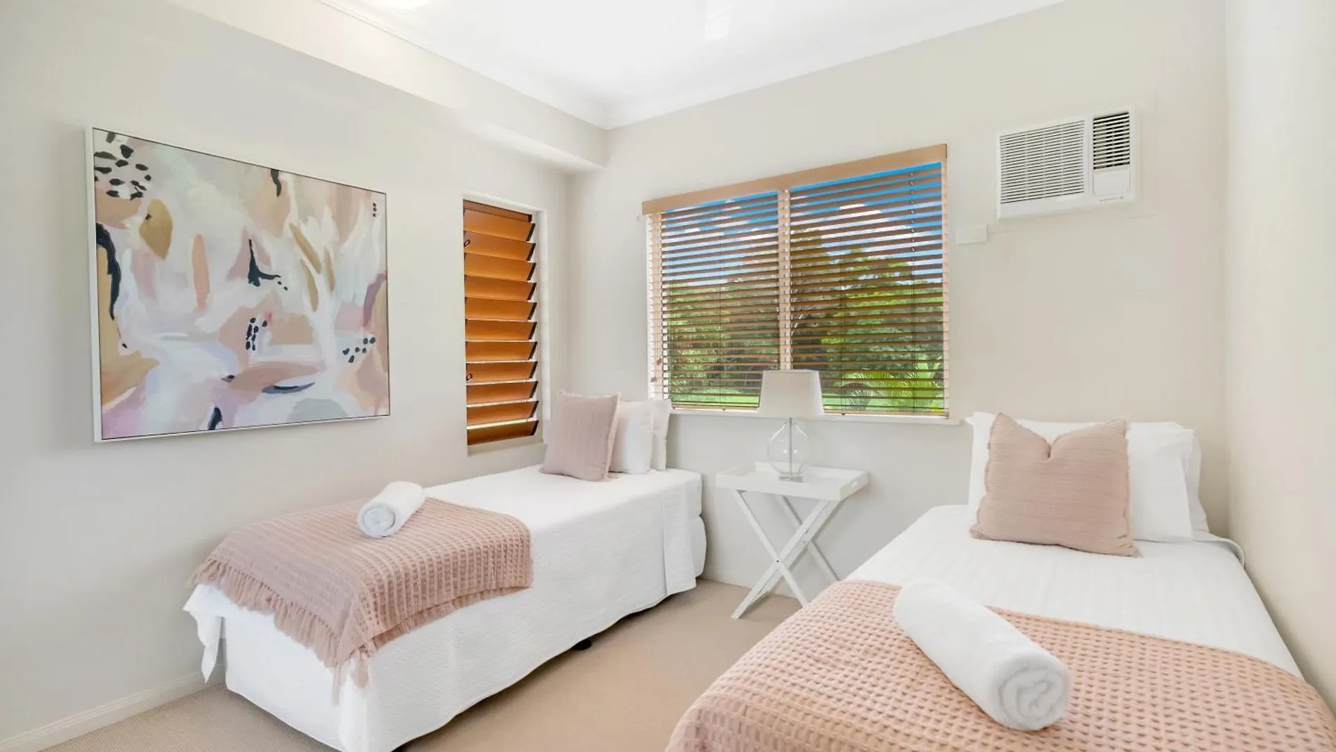 Little Palm- 2 Bedroom Tropical Escape Edge Hill